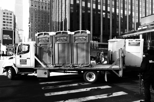 Best Luxury portable toilet rental  in Williamstown, NJ
